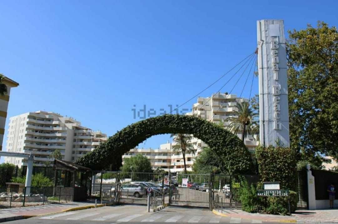 Stefys Beach Apartment Бенальмадена Экстерьер фото